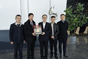 樂清市人民政府戴旭強(qiáng)市長一行蒞臨我司開展“樂商之春”慰問